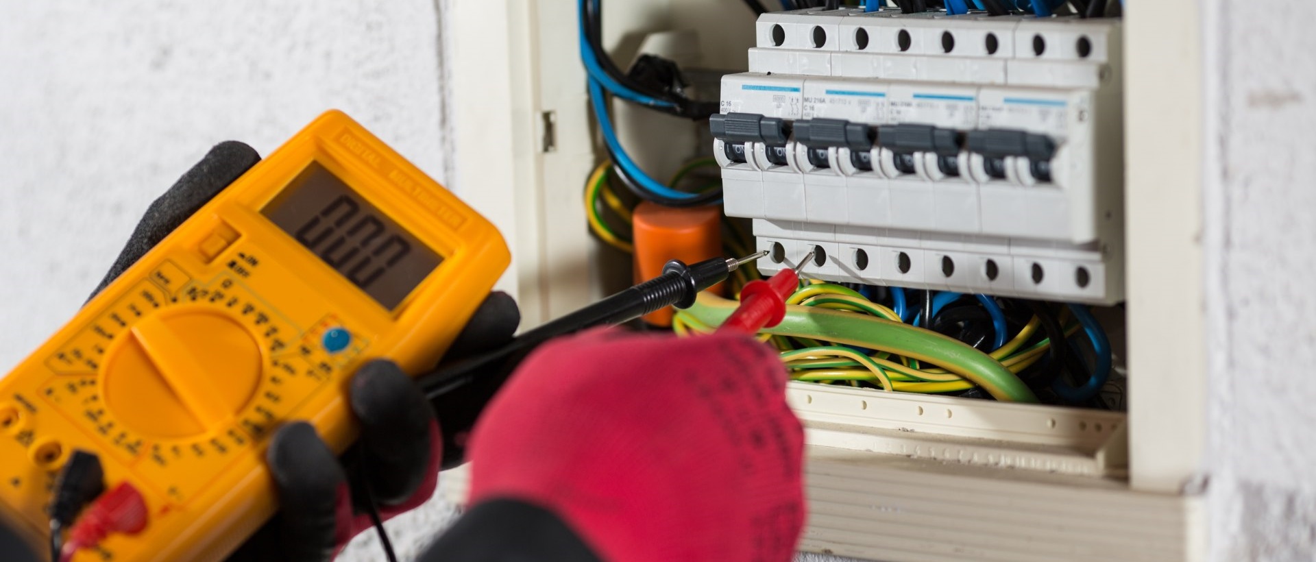 Electricians EN5