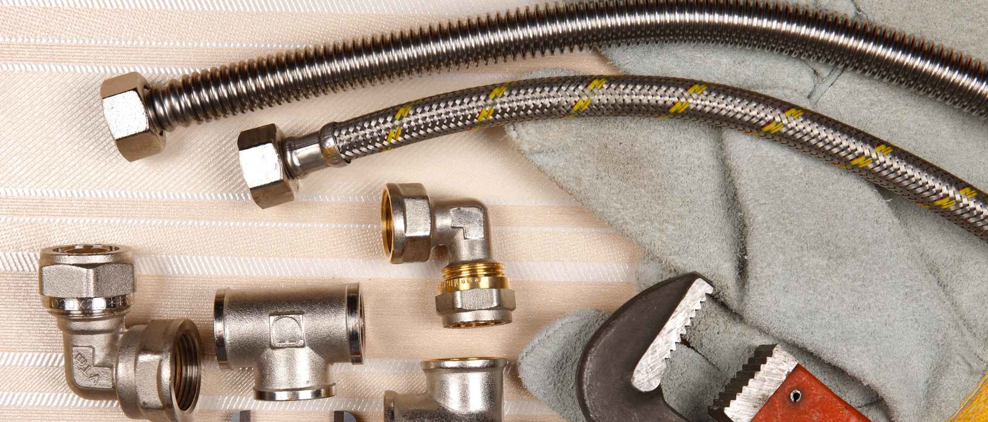 Emergency plumbers EN5